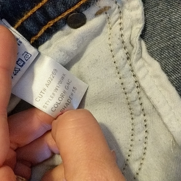 Hudson Signature Boot Cut Jeans - Picture 5 of 7